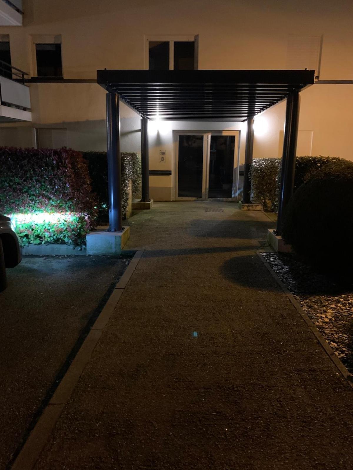 Apartament L Edelweiss Et Sa Piscine Albertville Zewnętrze zdjęcie