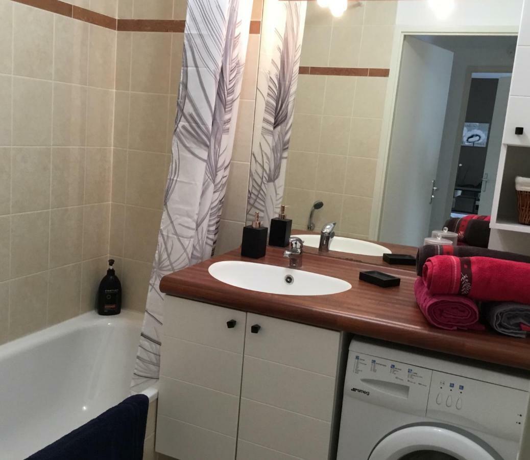 Apartament L Edelweiss Et Sa Piscine Albertville Zewnętrze zdjęcie